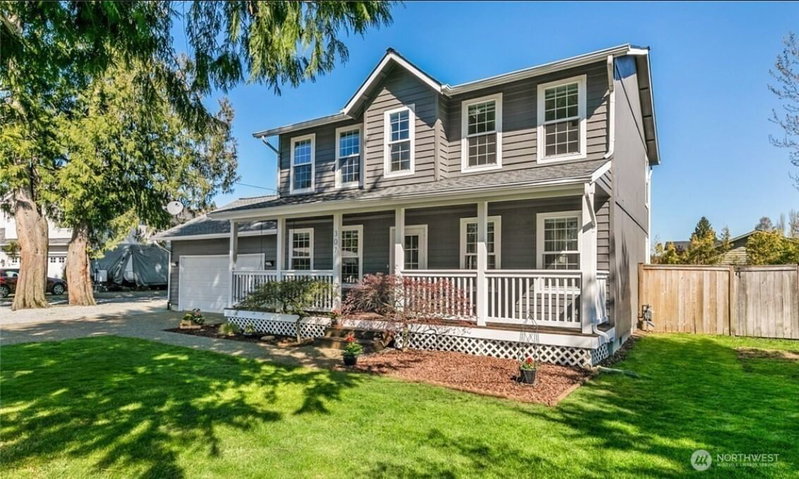 307 4th Avenue N photo 2