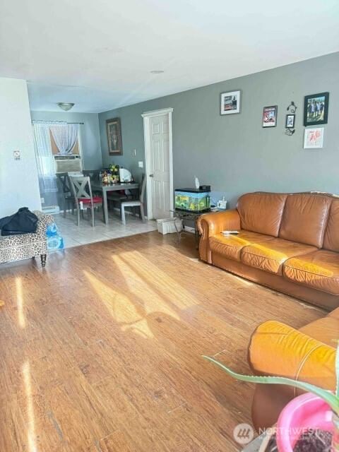805 S 3rd Avenue photo 4