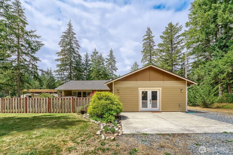 23402 60th Avenue E photo 2