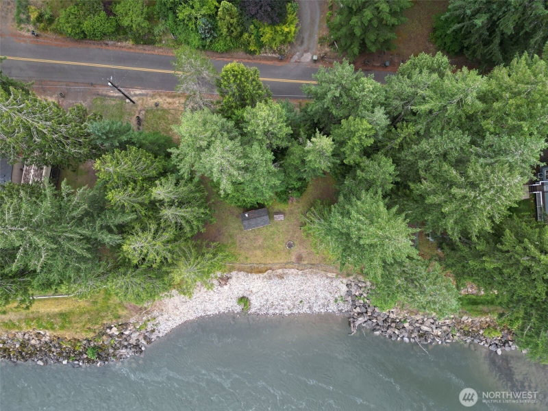 224 Riverview Drive photo 2