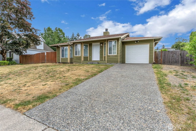 32219 14th Avenue SW photo 2