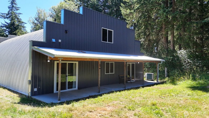 12936 Hubbard Street SE photo 2
