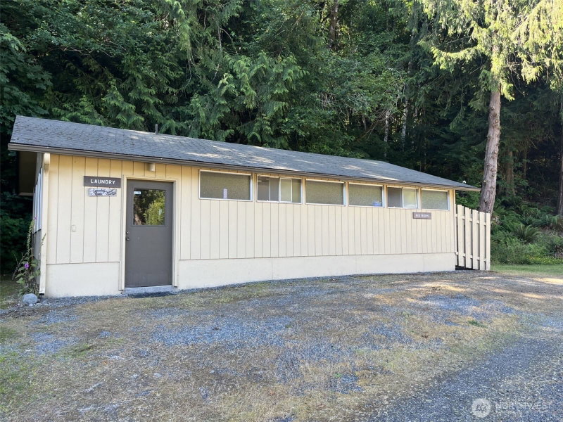34541 N Hwy 101 #6 & 7 photo 12