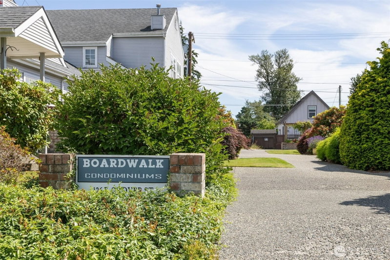 126 E Grover Street #5 photo 40