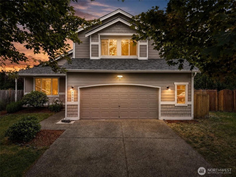4905 Highland Court SE photo 1
