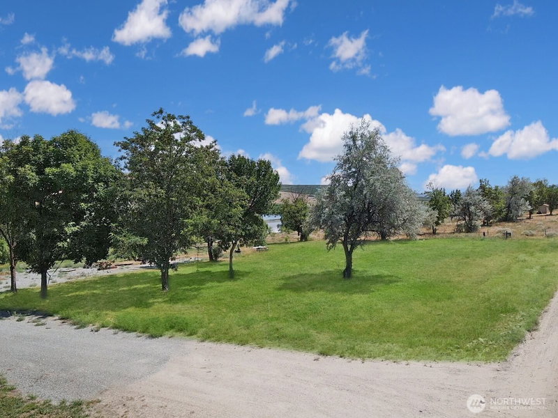 306 Monse River Road photo 2