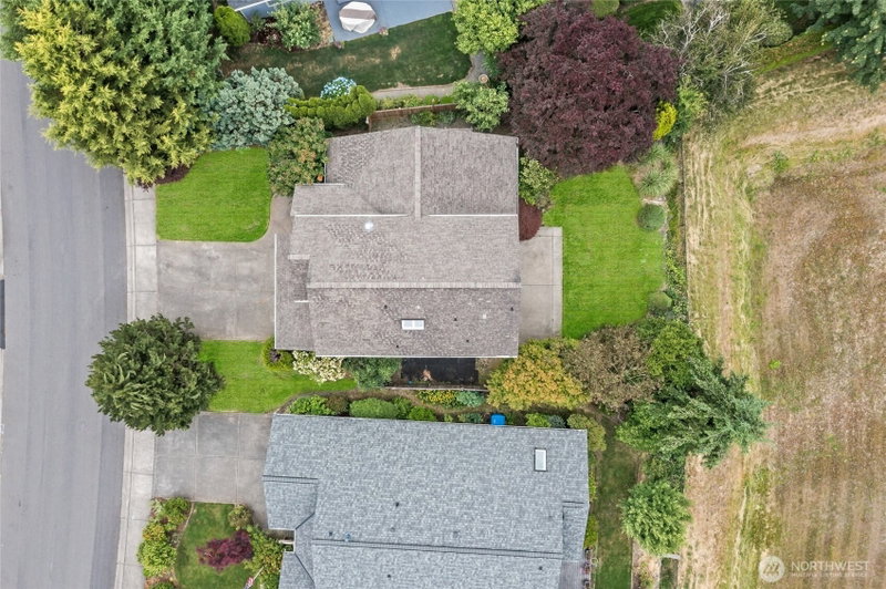 21017 Springhaven Way E photo 40