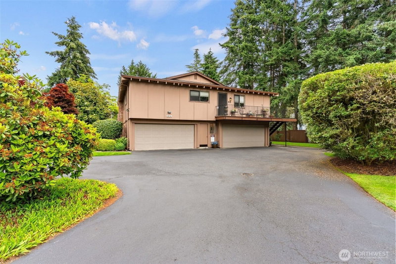 2826 Garden Court #B photo 2