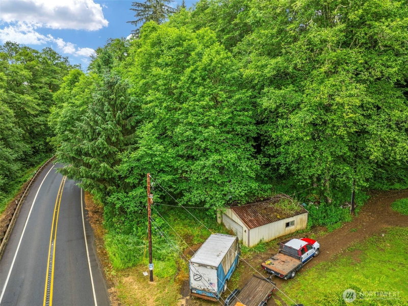 1503 W State Route 4 photo 2