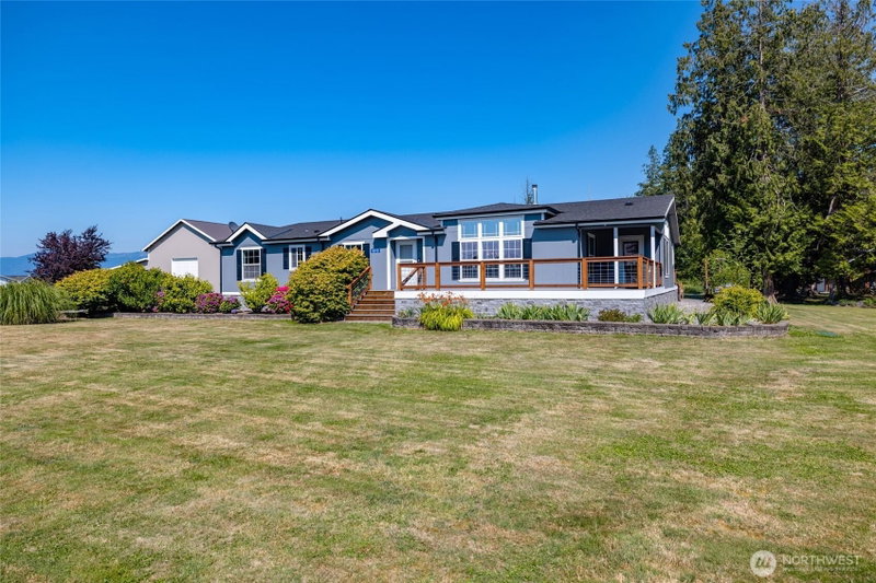 4919 G Loop Road photo 1