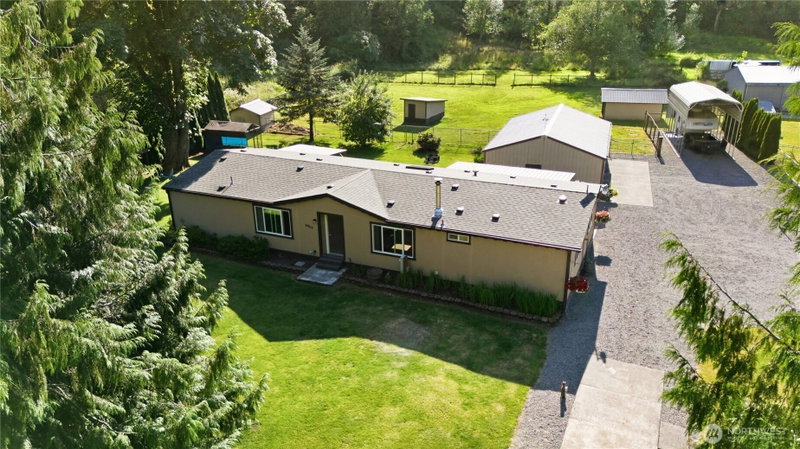 6908 242nd Avenue E photo 1