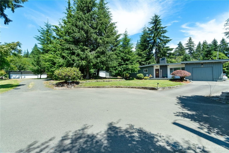 313 Hemlock Park Lane photo 2