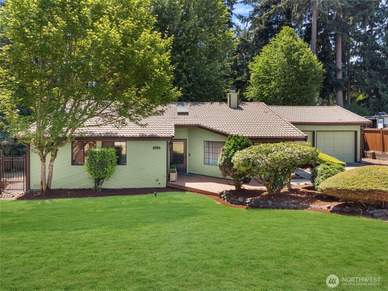 8904 121st Street photo 2