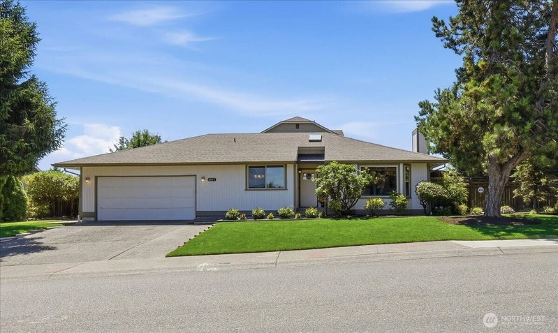 1817 SW 325th Place photo 1