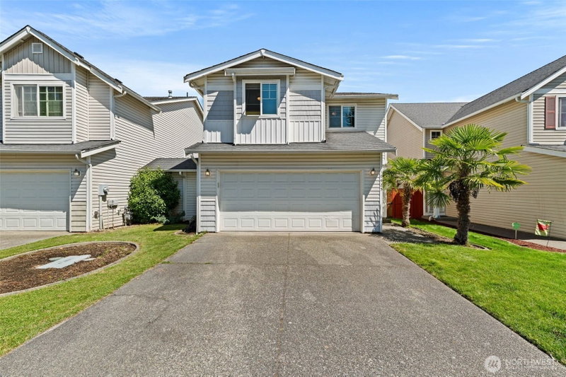 10425 198th Street Ct E photo 2