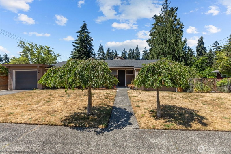 236 Farallone Avenue photo 2