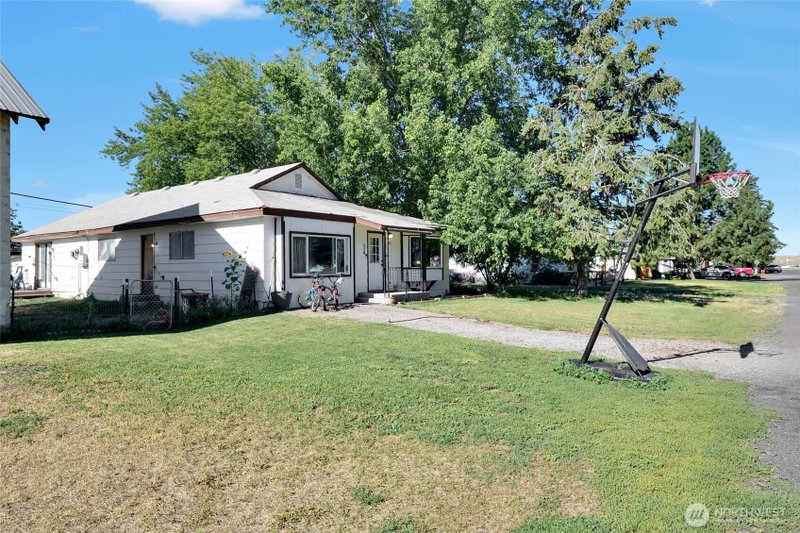 222 Main Street photo 2