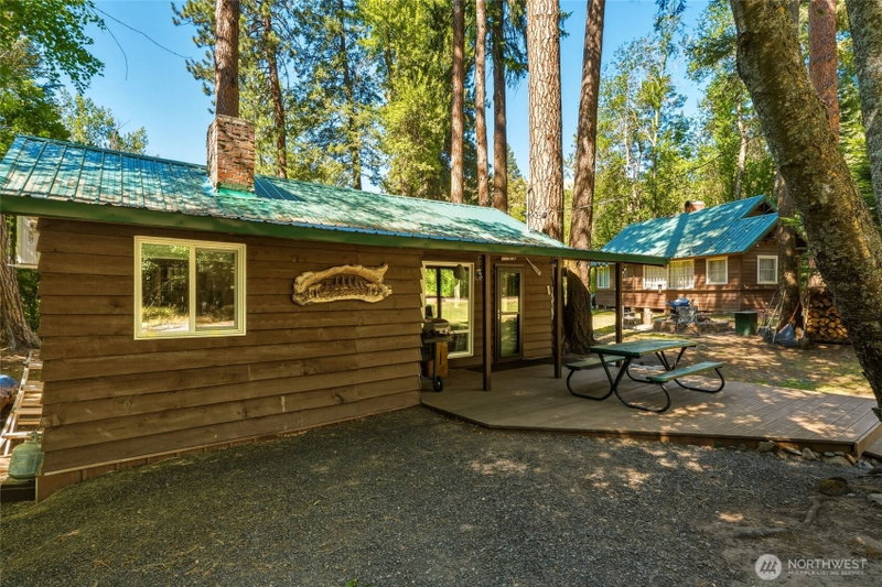 106 109 Mountain Home Park Lane photo 2