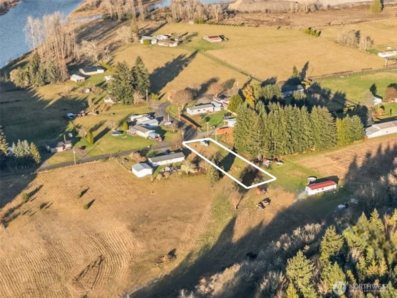 434 B Collins Road photo 2