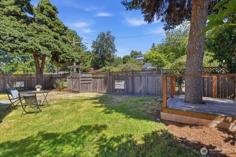 8109 15th Avenue SW photo 2