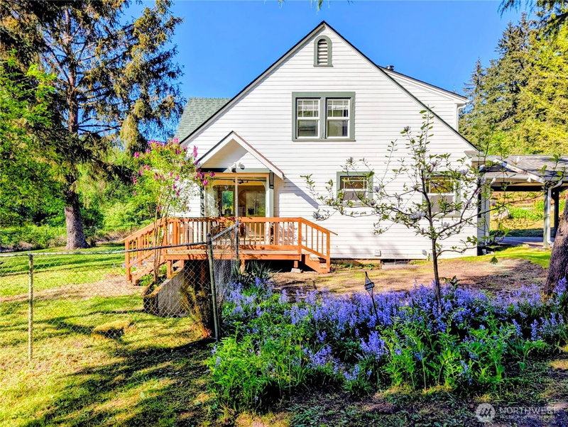 10703 Cramer Road NW photo 2