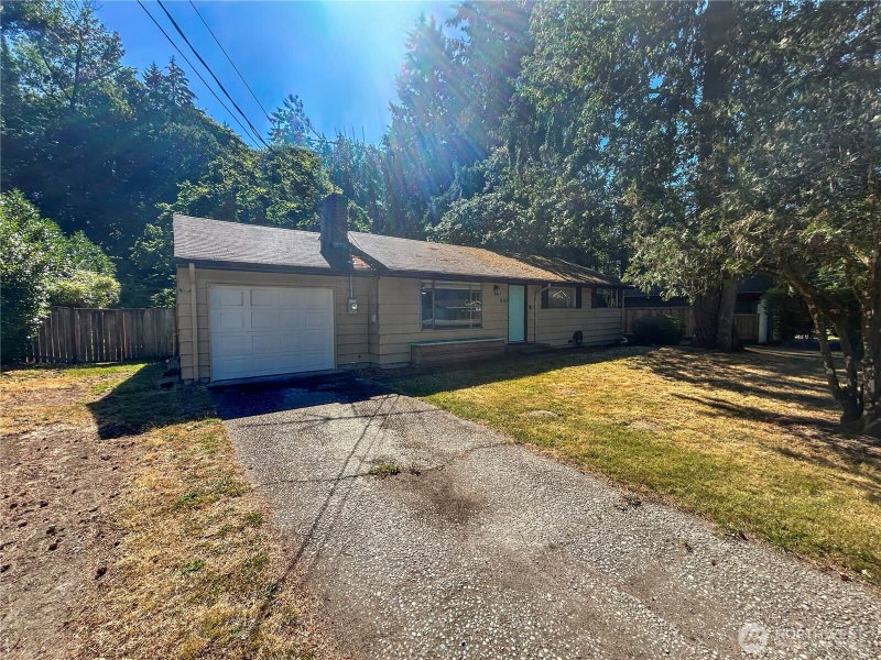 11717 83rd Avenue SW photo 2