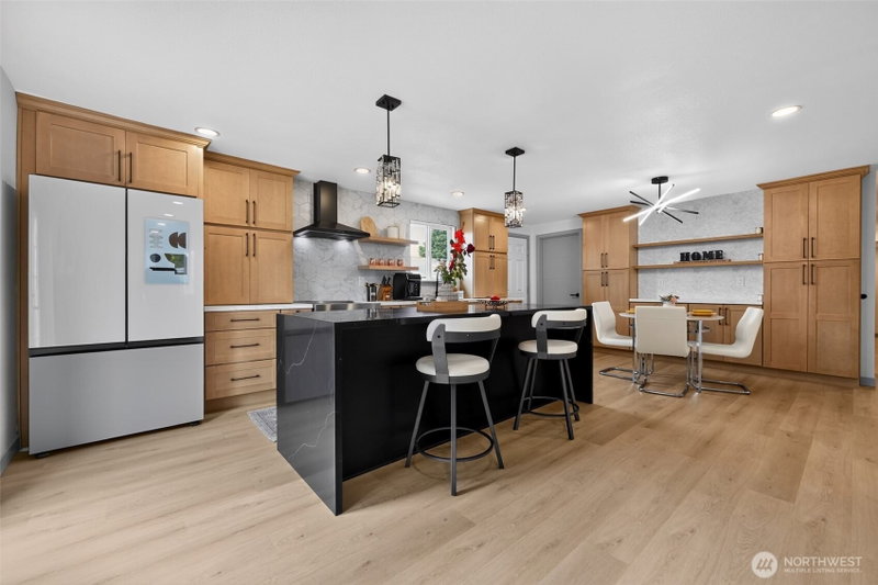 20411 71st Street E photo 2