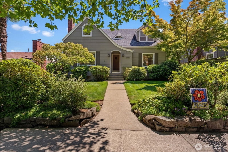 1805 N Union Avenue photo 39
