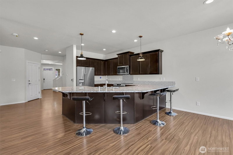 10555 191st Street E photo 2