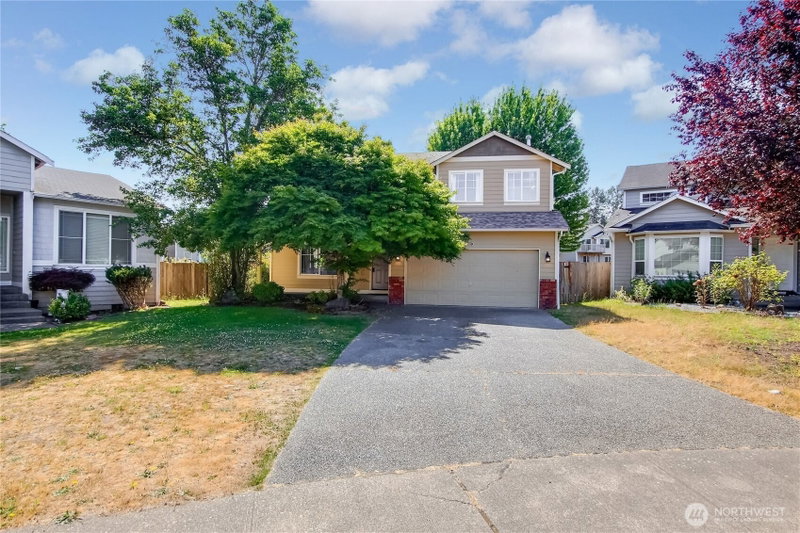 8824 161st Street Ct E photo 2