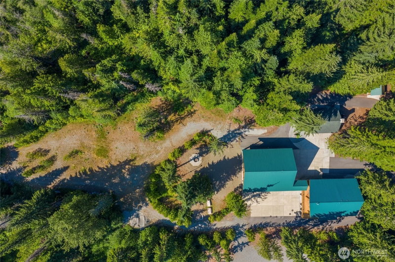 4422 Kachess Lake Road photo 2