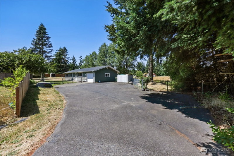 2940 Crowder Court SE photo 2