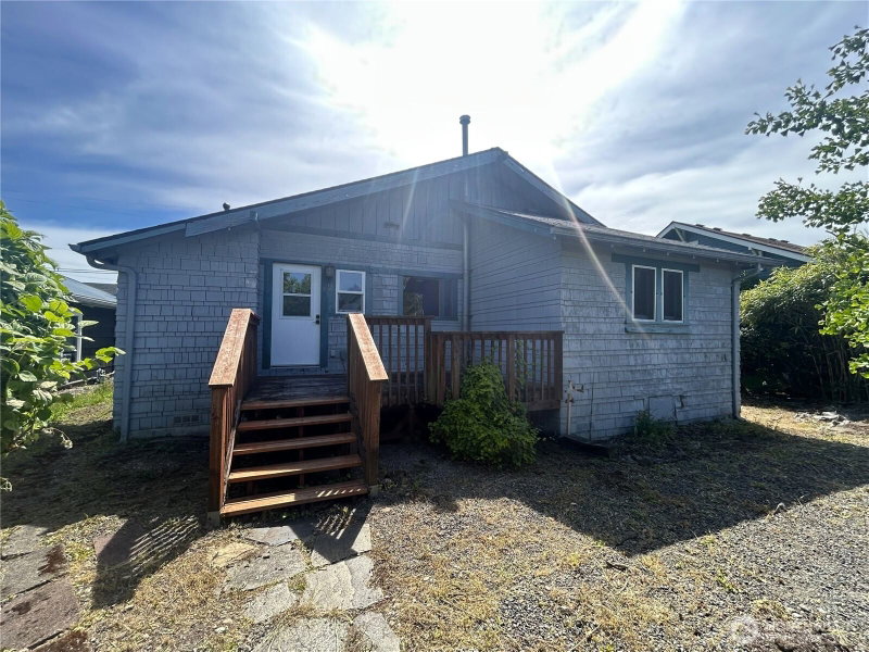 725 Euclid Way photo 26