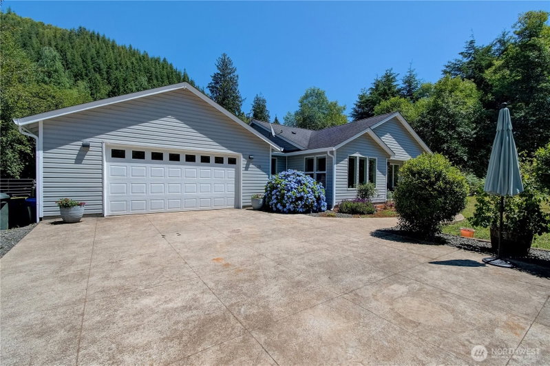 285 North Valley photo 2