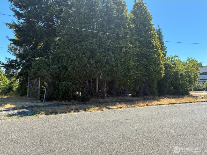 3857 E Spokane Street photo 1