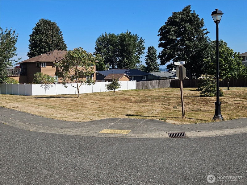 5386 Coastal Loop photo 2