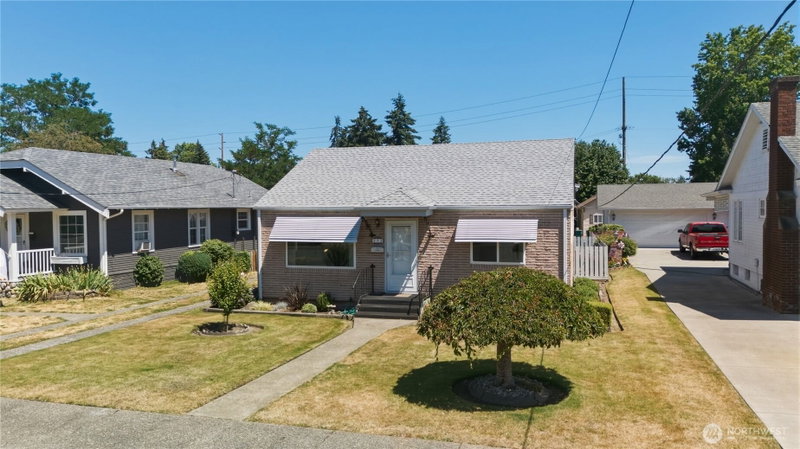 212 L Street SE photo 30