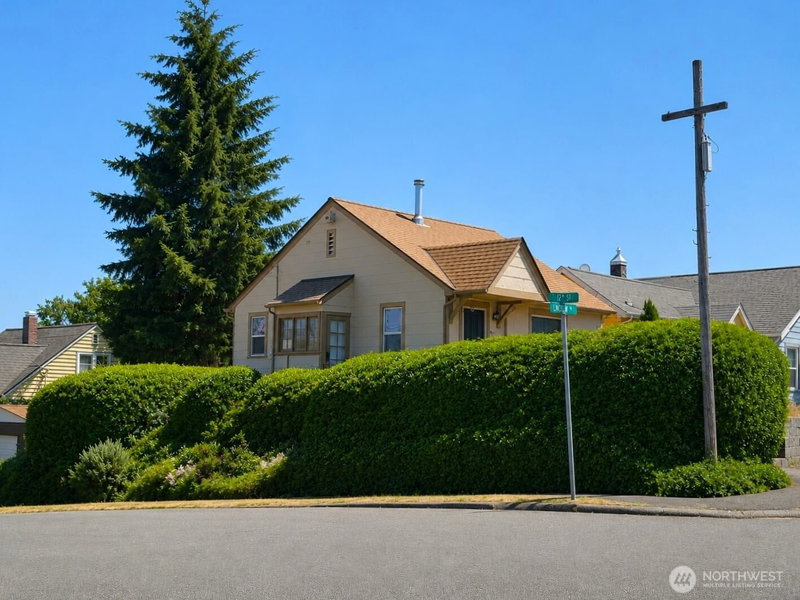 1120 Lincoln Avenue photo 37