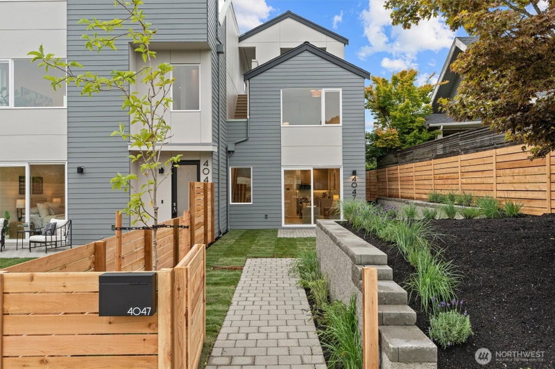 4047 44th Avenue SW photo 33