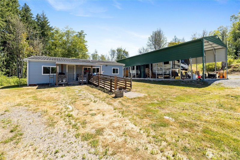 29427 Orting Kapowsin Highway E photo 2