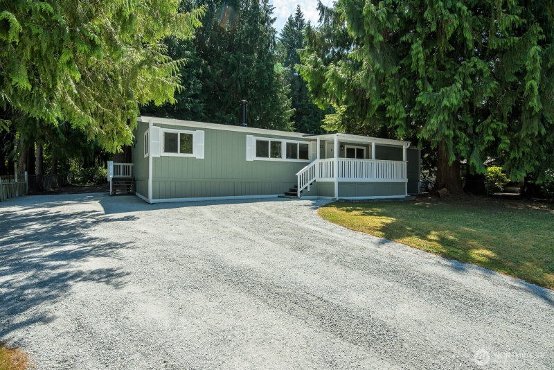 922 124th Place NW photo 2