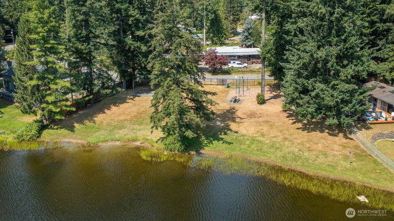 922 124th Place NW photo 38
