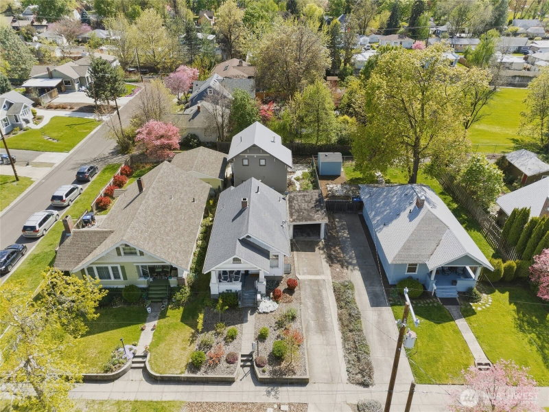 1016 Francis Avenue photo 33