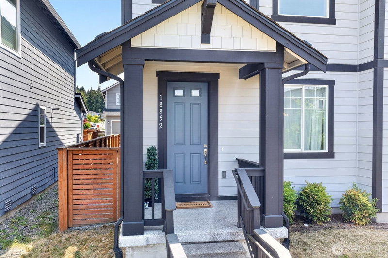 18852 129th Street E photo 2