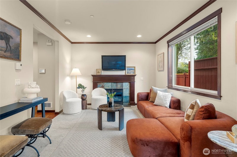 20920 2nd Avenue W #A photo 2