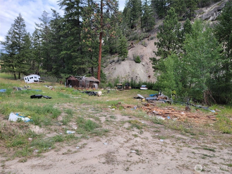 200 Toroda Creek Road photo 2