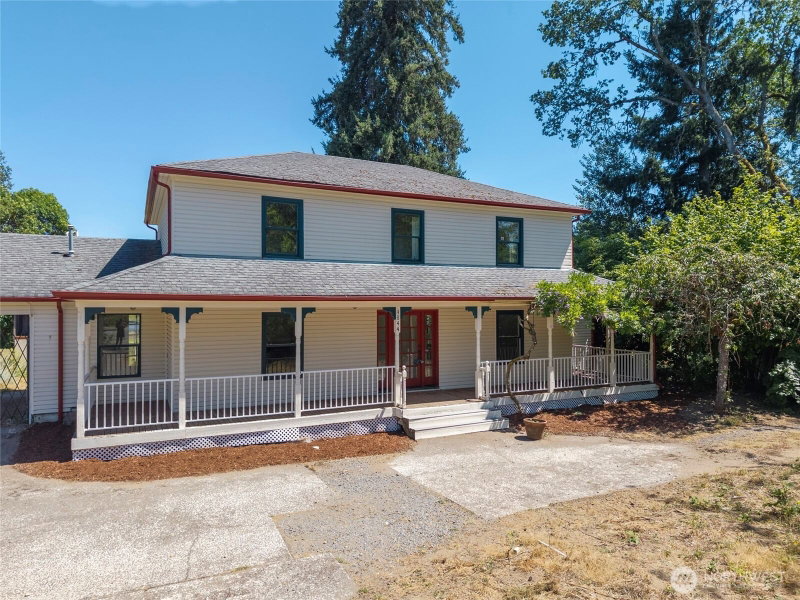 4844 Ruddell Road SE photo 2