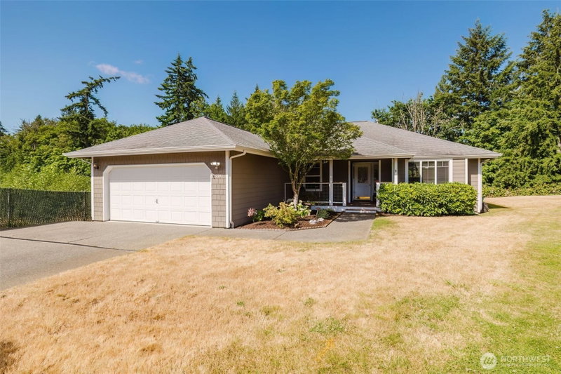 19741 12th Avenue NE photo 2