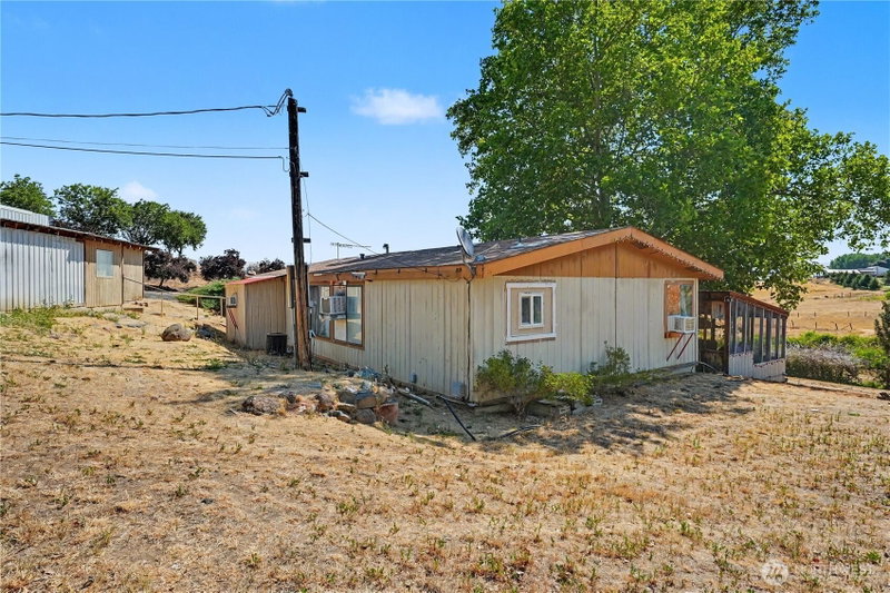 363 Baker Road photo 2