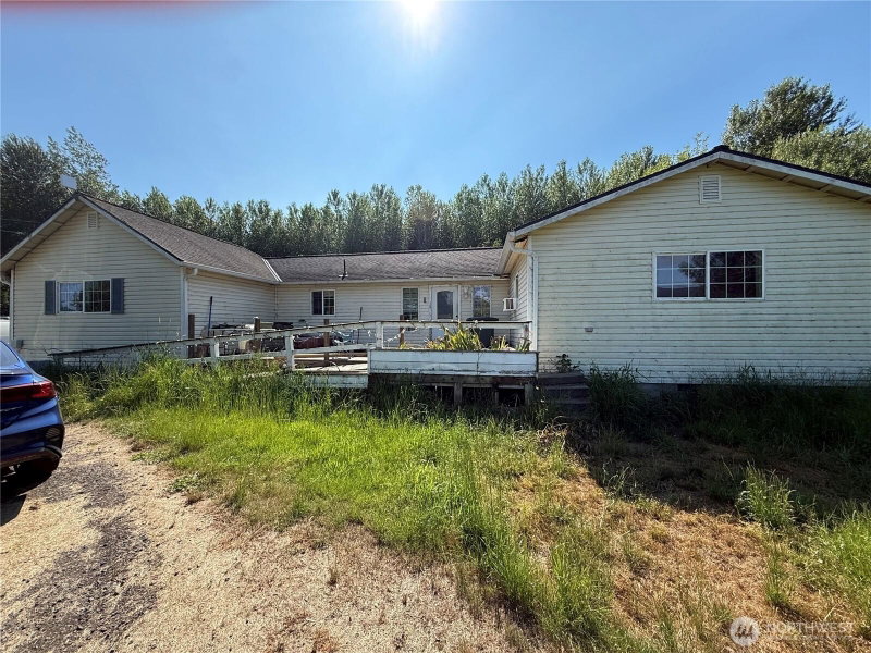 664 State Route 409 photo 1